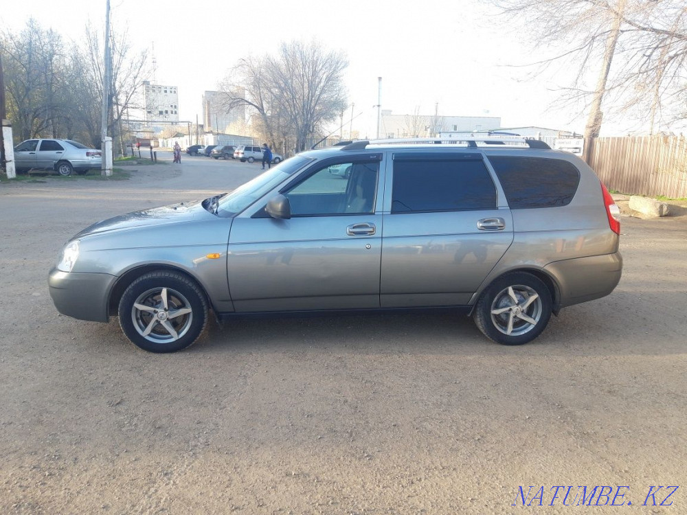 VAZ 2171 Priora Wagon    year  - photo 2