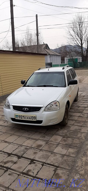 VAZ 2171 Priora Wagon    year Чапаево - photo 1