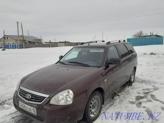 VAZ 2171 Priora жылдың станциялық вагоны  отбасы  - изображение 1