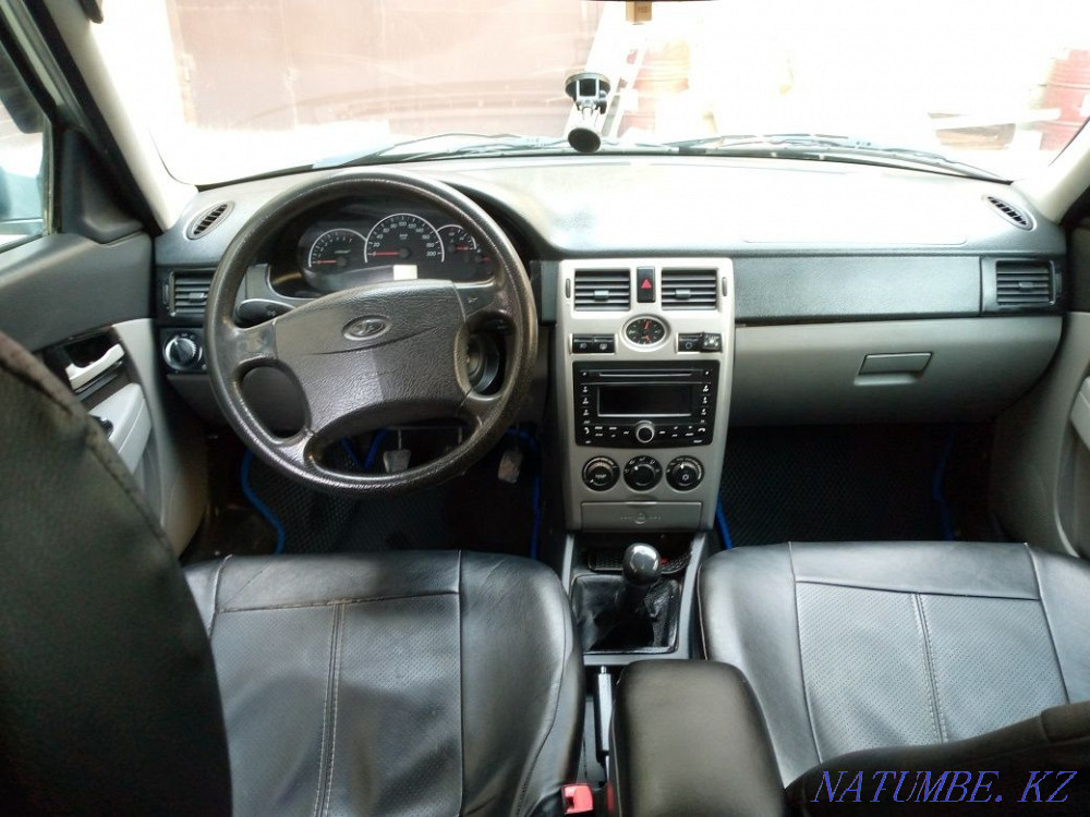 VAZ 2171 Priora Wagon    year  - photo 2