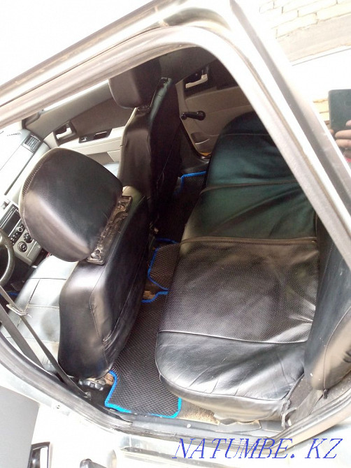 VAZ 2171 Priora Wagon    year  - photo 3