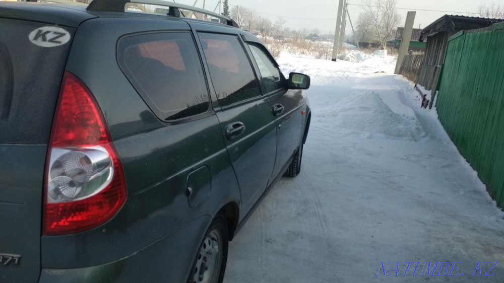 ВАЗ 2171 Priora Универсал    года  - изображение 2