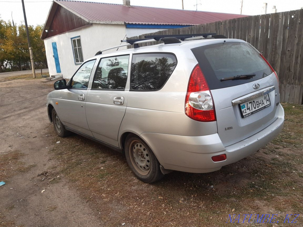 VAZ 2171 Priora Wagon    year  - photo 1