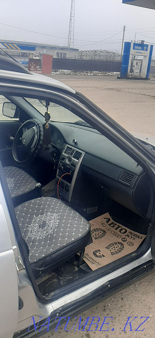 VAZ 2171 Priora Wagon    year  - photo 8