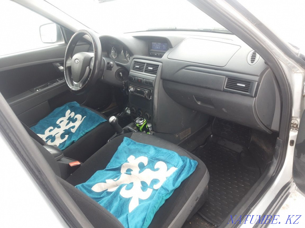 VAZ 2171 Priora Wagon    year Чапаево - photo 10