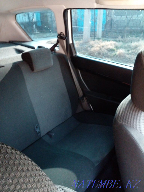 VAZ 2171 Priora Wagon    year  - photo 4