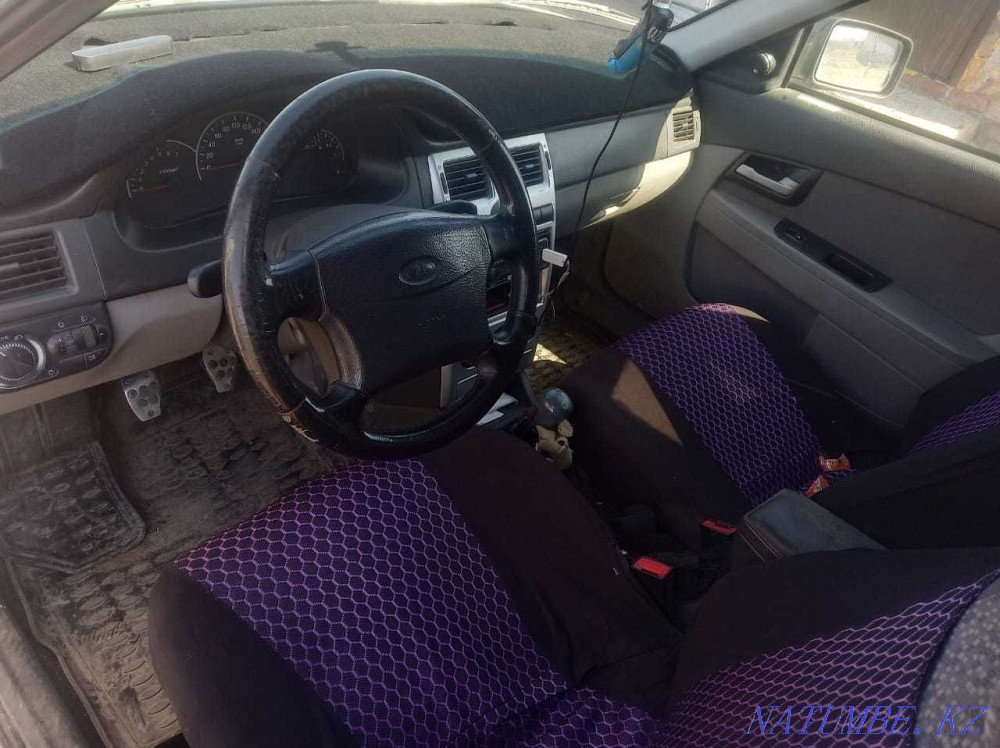 VAZ 2172 Priora Hatchback    year Astana - photo 5