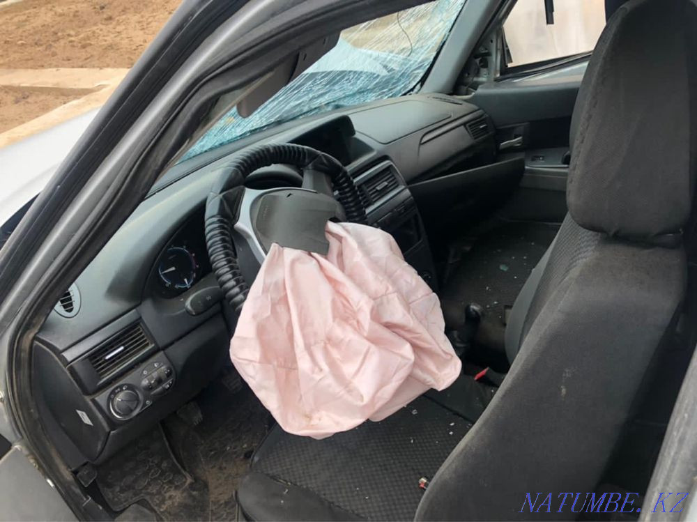 ВАЗ 2172 Priora Хэтчбек    года Уральск - изображение 4