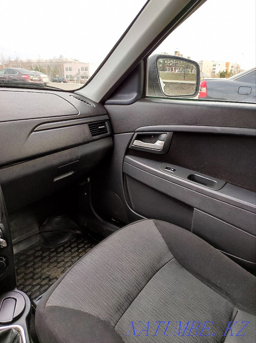 VAZ 2172 Priora Hatchback    year Валиханово - photo 5