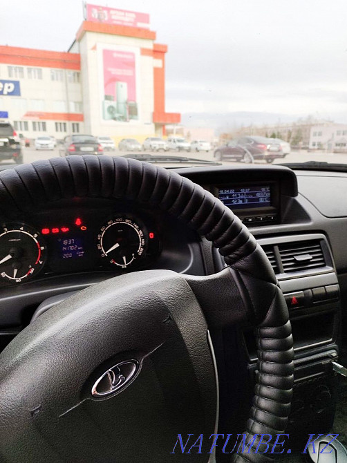 VAZ 2172 Priora Hatchback    year Валиханово - photo 2