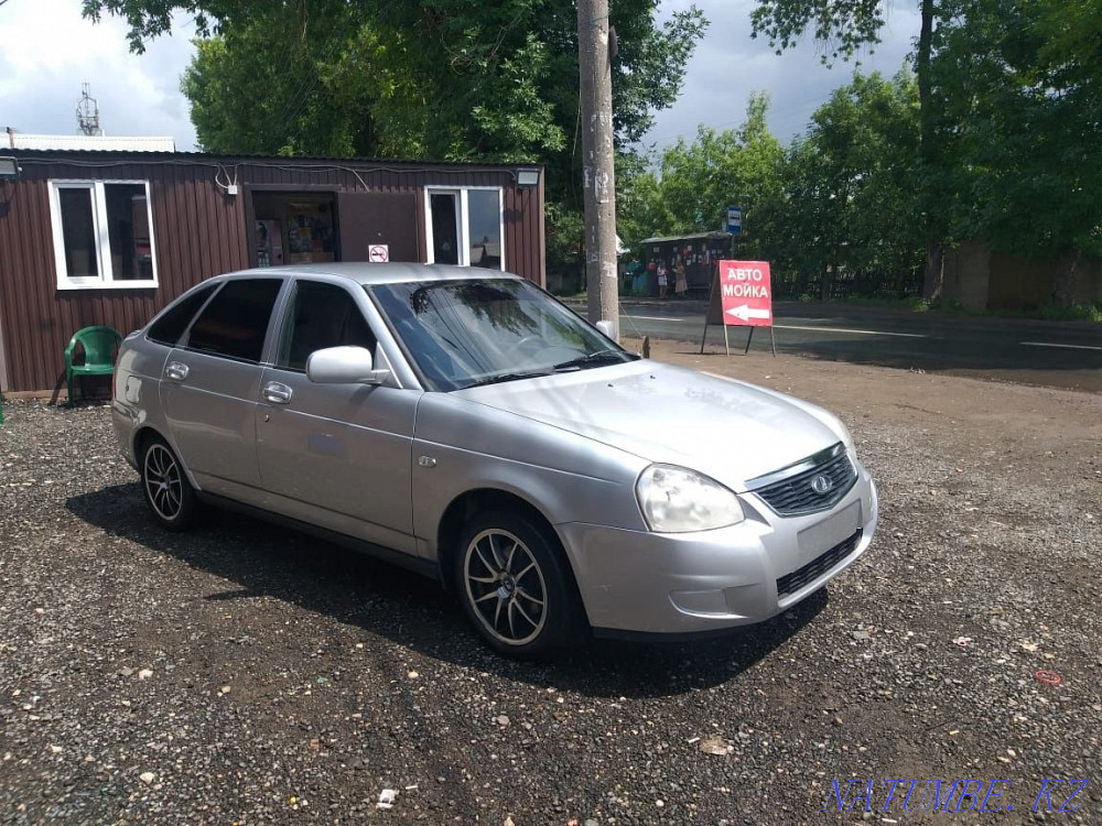 VAZ 2172 Priora жыл хэтчбекі  Орал - изображение 1