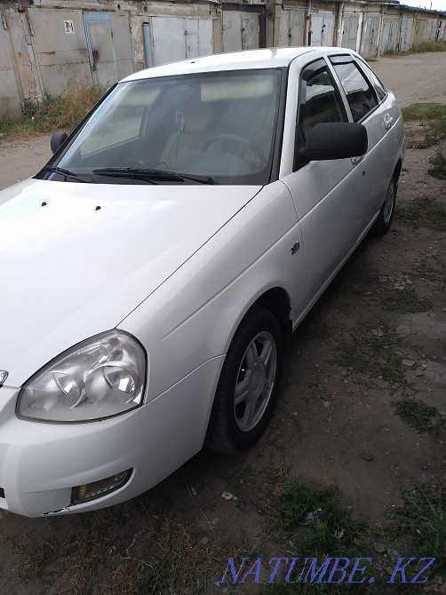 VAZ 2172 Priora Hatchback    year Rudnyy - photo 2