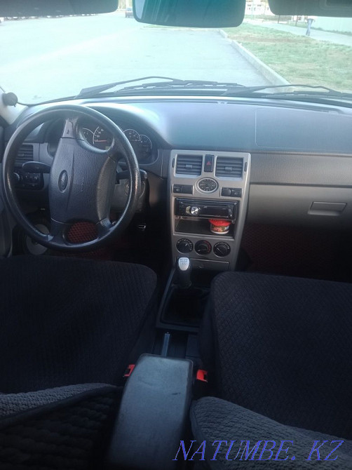 ВАЗ 2172 Priora Хэтчбек    года Степногорск - изображение 5