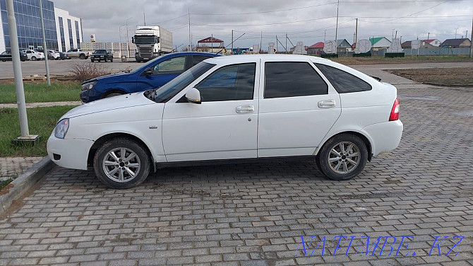 VAZ 2172 Priora жыл хэтчбекі  - изображение 1