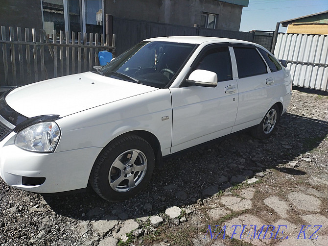 VAZ 2172 Priora жылдың хэтчбекі  Астана - изображение 6