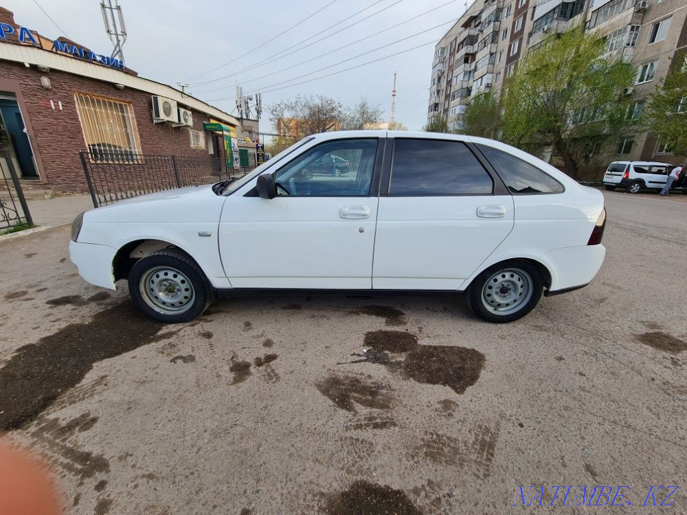 VAZ 2172 Priora Hatchback    year Ekibastuz - photo 4