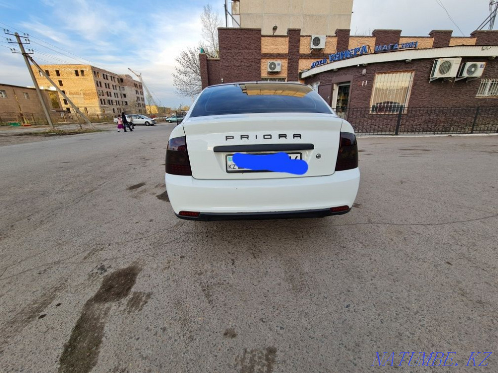 VAZ 2172 Priora Hatchback    year Ekibastuz - photo 3