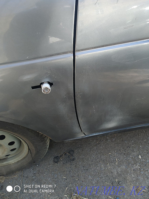 VAZ 2172 Priora жыл хэтчбекі  - изображение 4