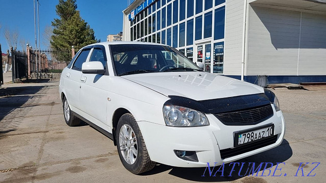 VAZ 2172 Priora жыл хэтчбекі  кенді - изображение 1