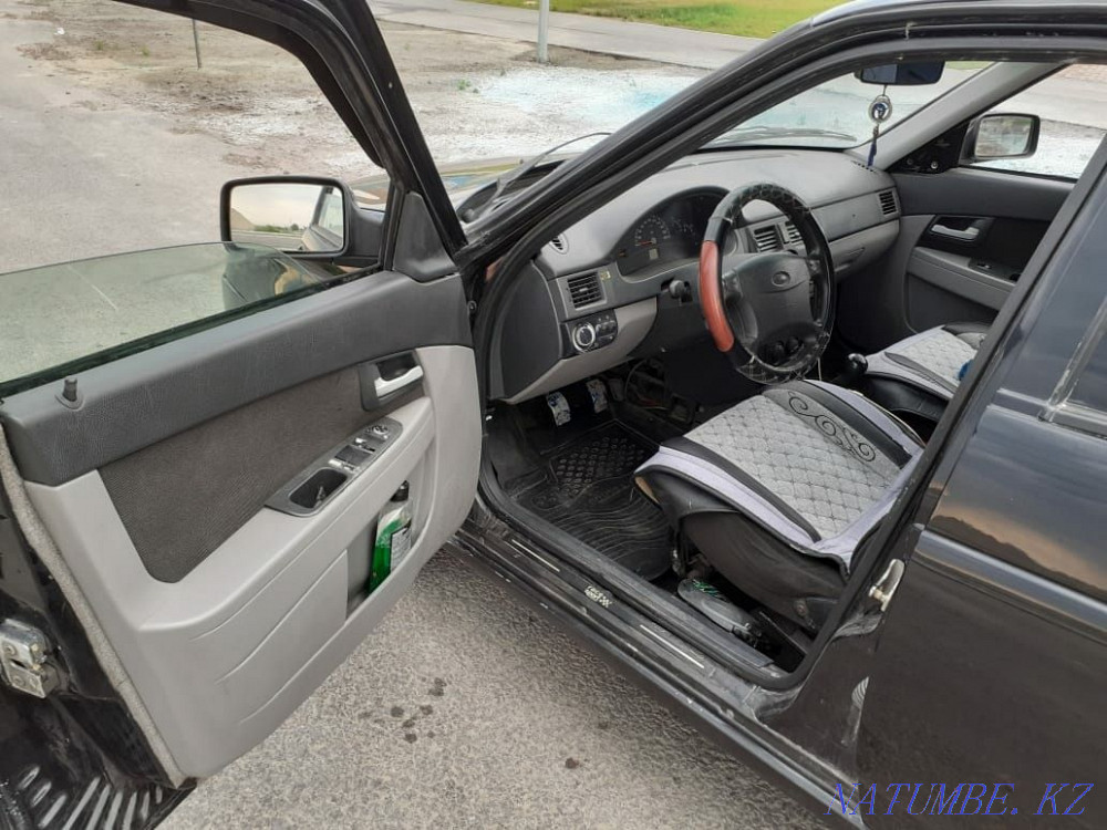 VAZ 2172 Priora Hatchback    year Semey - photo 6