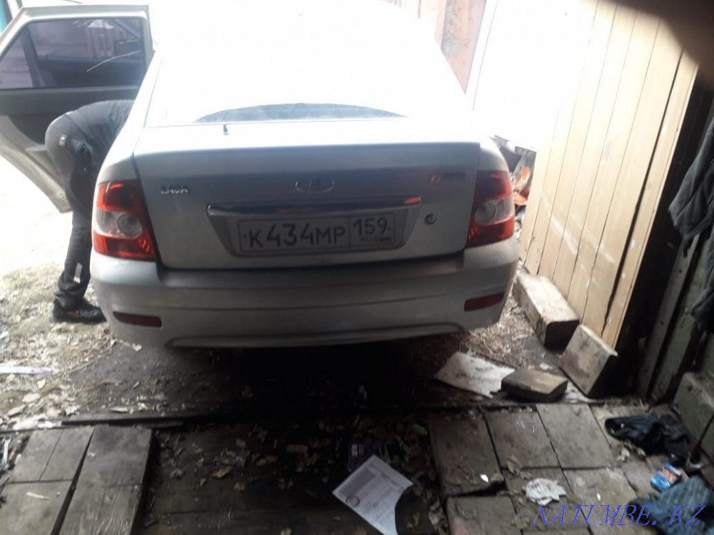 ВАЗ 2172 Priora Хэтчбек    года  - изображение 4