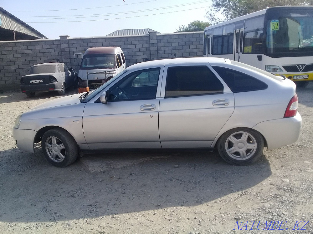 ВАЗ 2172 Priora Хэтчбек    года Кайтпас - изображение 2