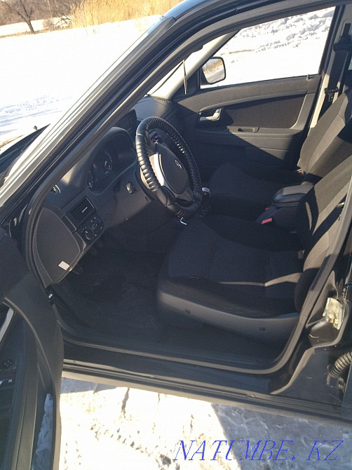 ВАЗ 2172 Priora Хэтчбек    года Нуркен - изображение 7