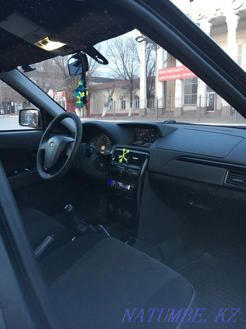 VAZ 2172 Priora жылдың хэтчбекі  Қарағанды - изображение 6