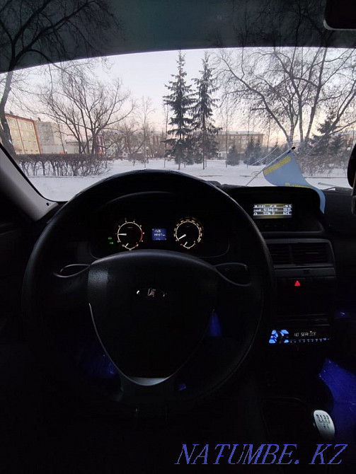 ВАЗ 2172 Priora Хэтчбек    года Бостандык - изображение 4