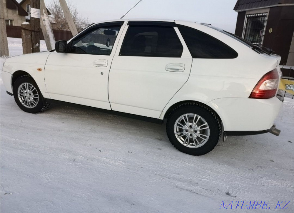ВАЗ 2172 Priora Хэтчбек    года Бостандык - изображение 5