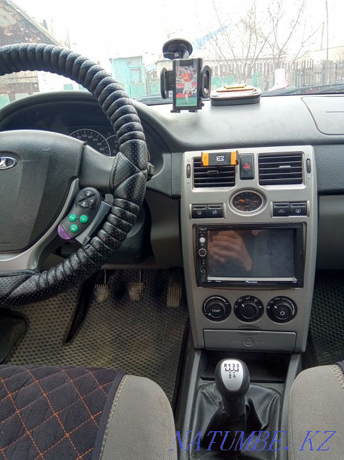 ВАЗ 2172 Priora Хэтчбек    года Актобе - изображение 1