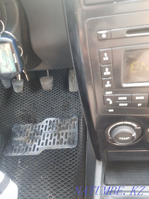 ВАЗ 2172 Priora Хэтчбек    года Семей - изображение 7