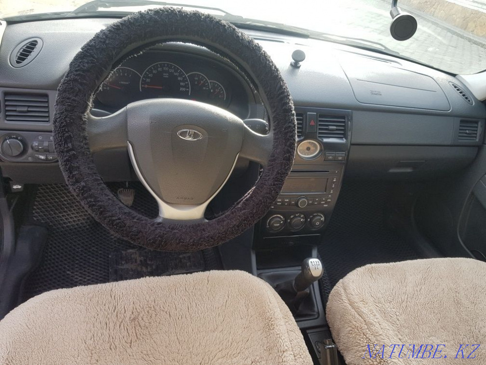 ВАЗ 2172 Priora Хэтчбек    года Семей - изображение 6