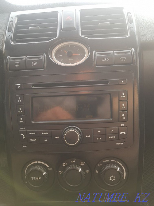 ВАЗ 2172 Priora Хэтчбек    года Семей - изображение 5