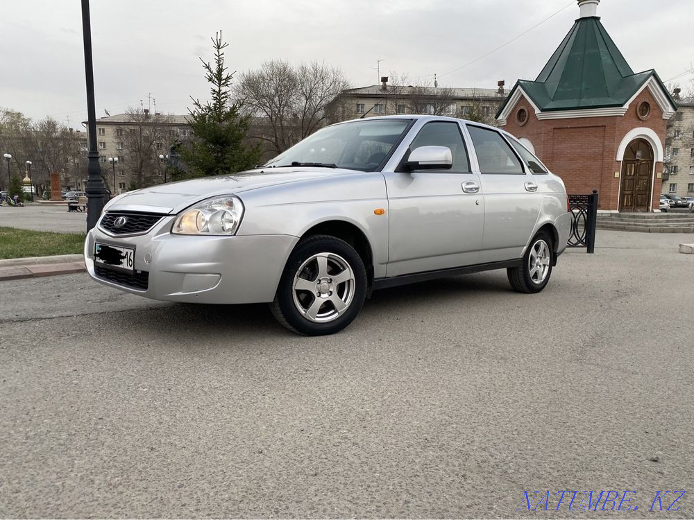 ВАЗ 2172 Priora Хэтчбек    года Усть-Каменогорск - изображение 1