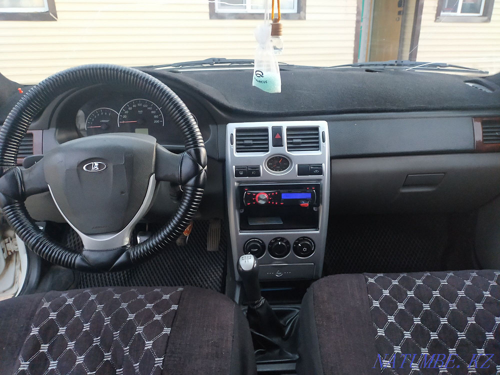 VAZ 2172 Priora Hatchback    year  - photo 5