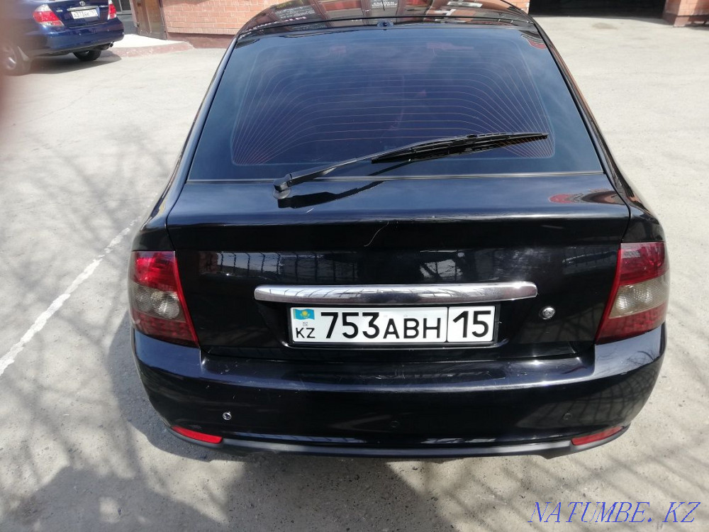 ВАЗ 2172 Priora Хэтчбек    года Петропавловск - изображение 6