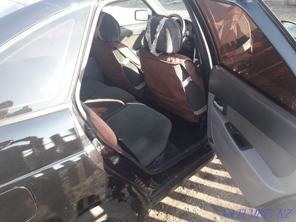 VAZ 2172 Priora Hatchback    year  - photo 4