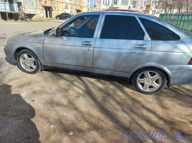 VAZ 2172 Priora жыл хэтчбекі  - изображение 1