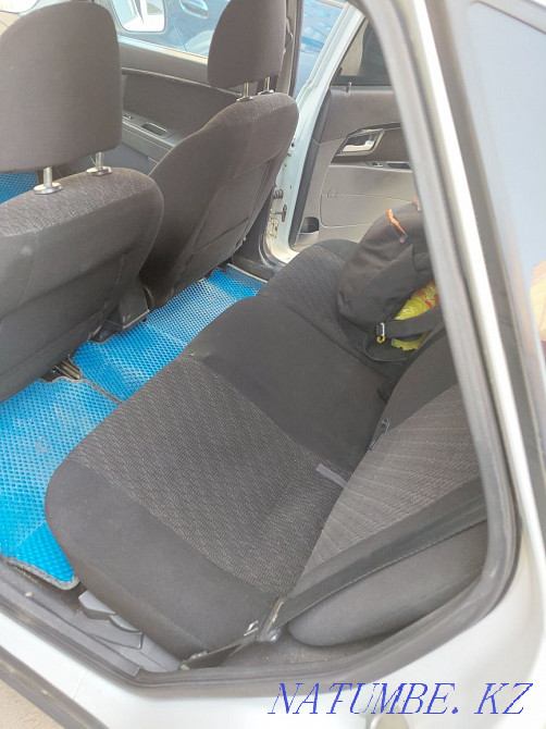 ВАЗ 2172 Priora Хэтчбек    года  - изображение 3