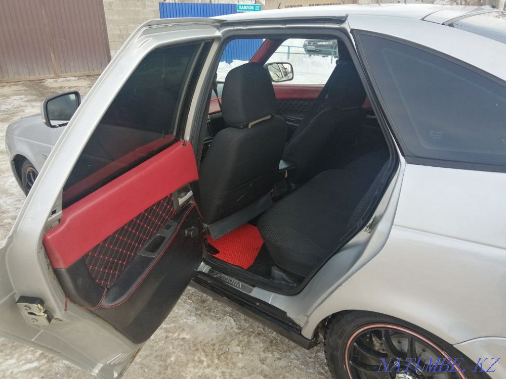 ВАЗ 2172 Priora Хэтчбек    года  - изображение 4