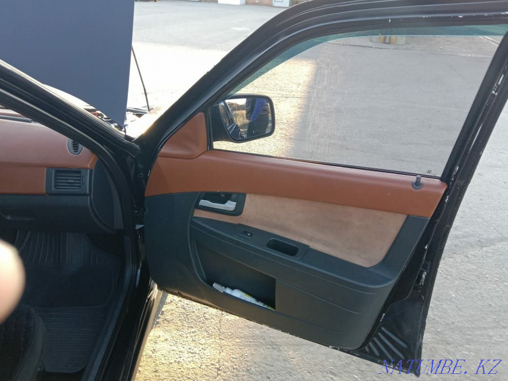 VAZ 2172 Priora Hatchback    year  - photo 4