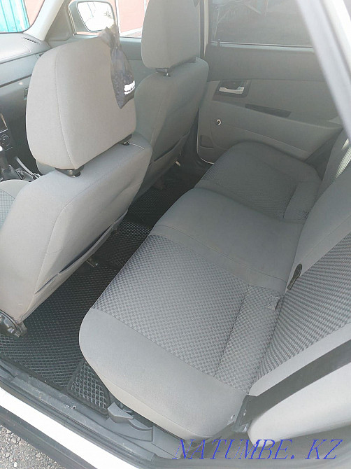 VAZ 2172 Priora Hatchback    year Ust-Kamenogorsk - photo 8