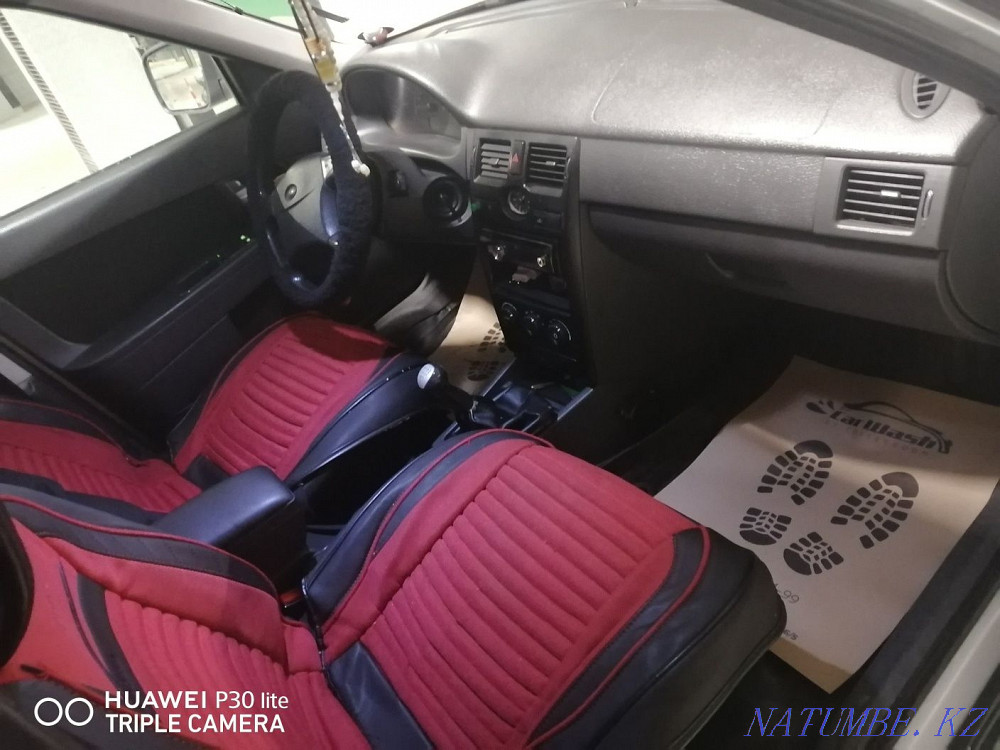 VAZ 2172 Priora Hatchback    year Astana - photo 8