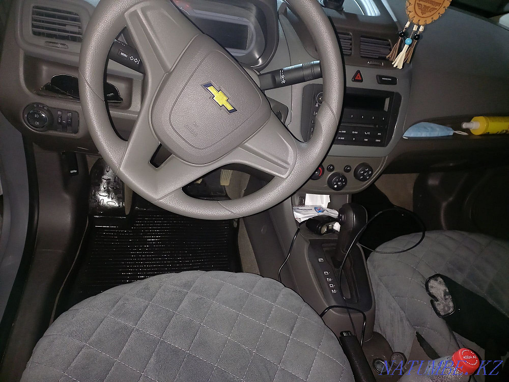 Chevrolet Cobalt    year Oral - photo 4
