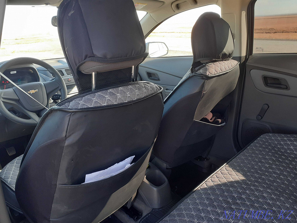 Chevrolet Cobalt    year  - photo 4