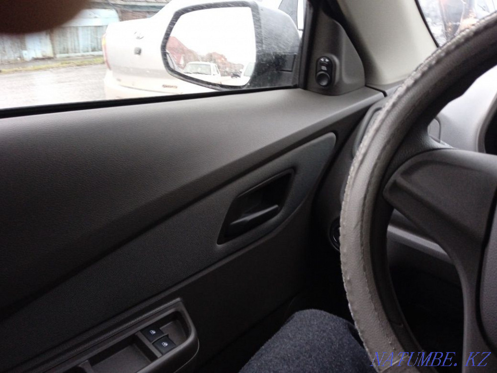 Chevrolet Cobalt    year Petropavlovsk - photo 3