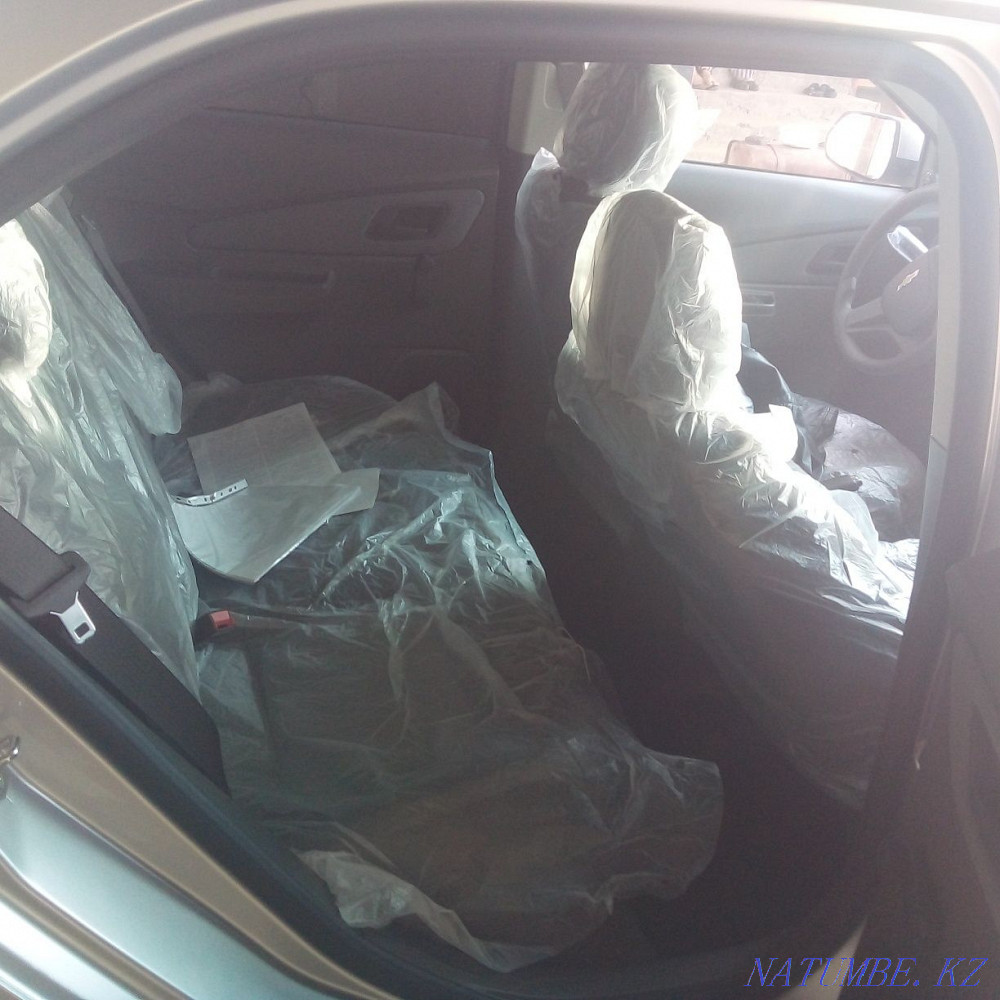 Chevrolet Cobalt    year  - photo 4