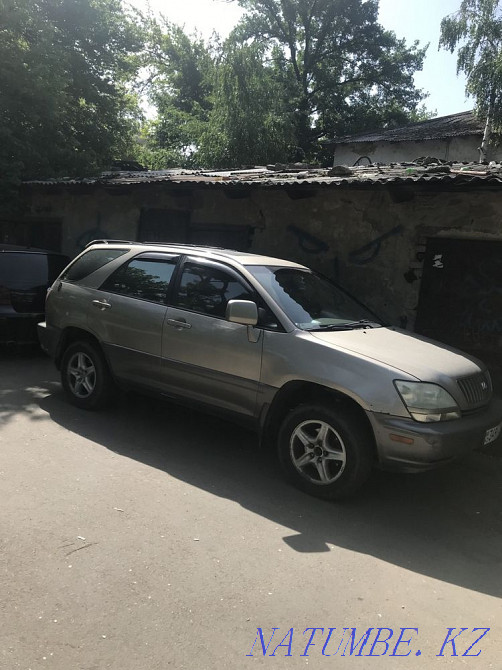 Lexus RX300 gold Almaty - photo 2