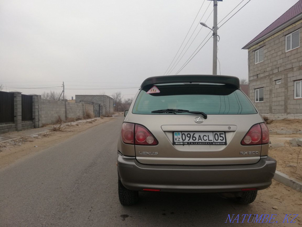 LEXUS rx300 for sale Kapshagay - photo 4